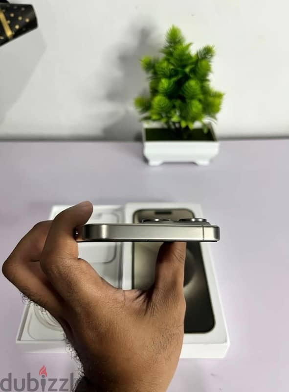ايفون 15 Pro Max 3