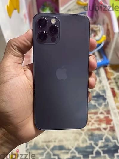 ايفون 12 pro