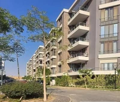 50% cash discount for an Apartment 133 m very prime location on open view direct on the land scape in compound taj city