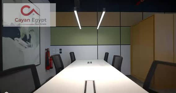 Own your luxury office with nearby delivery and the best rental return, installments over 4 years.
