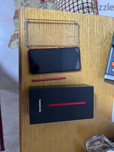 Samsung Note 10 lite (like new)