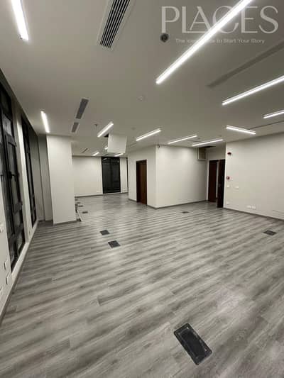 استثمر في موقع يرفع من قيمة نشاطك مكتب إداري في District 5 متكامل التجهيزات في منطقة استراتيجية وسهلة الوصول.