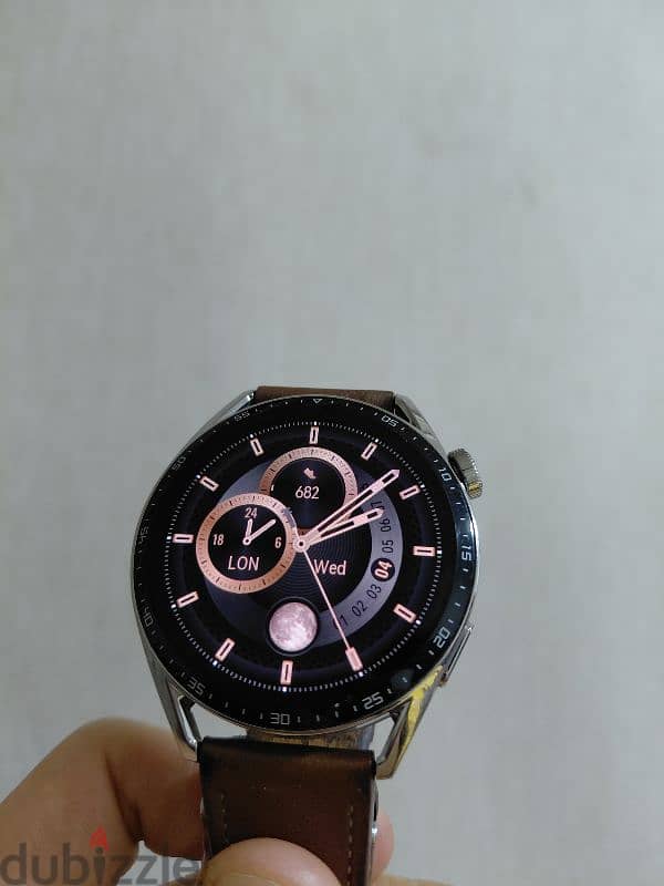 Huawei gt3 smart watch 4