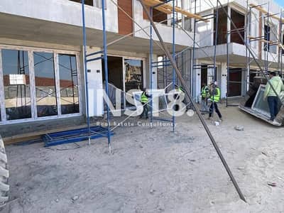 Town House for Sale with Attractive Price in Azzar Island with an Open View