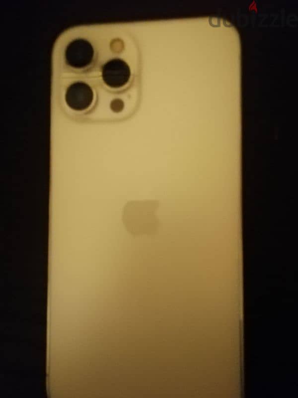 iphone 12 pro max excellent condition no scratches فرصه لاتعوض 5