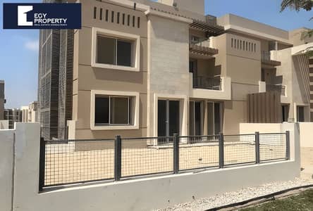 تاون هاوس فيلا للبيع 3 غرف مع جاردن بالتقسيط لحد 2031 باحسن فيو في تاج سيتي - التجمع  Taj City