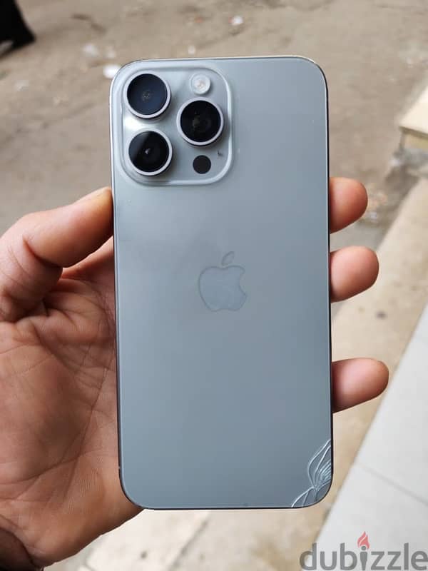 iPhone 15 pro max 3