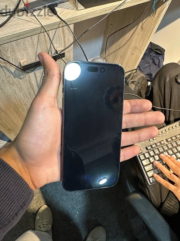 iPhone 14pro 8
