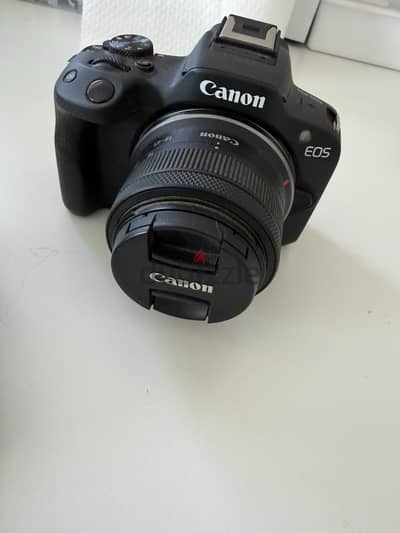 Canon EOS R50 With a canon 18-45mm lens