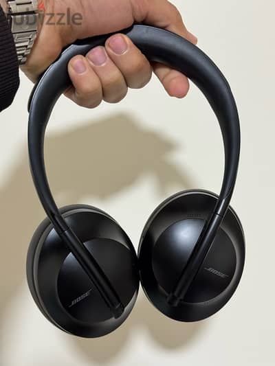 Bose 700