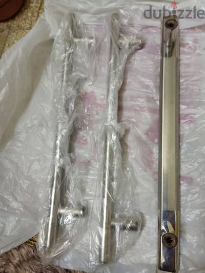 مقابض باب نحاس مطلي فضى