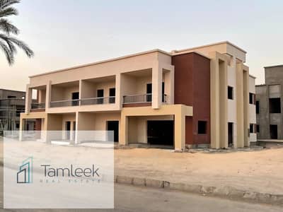 Unbeatable Opportunity in the Heart of Obour City! Own a luxurious townhouse villa in Golf City Compound and receive your unit within just 6 month