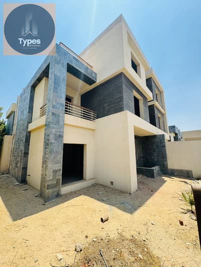 Twin house for sale in Karma 4 Compound, Sheikh Zayed. Lowest price in the market for a quick sale. 4 bedrooms, 3 bathrooms, semi-finished.