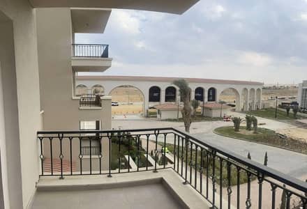 ستوديو للبيع كمبوند  *Village west* مساحه : 75 متر دور رابع بحرى مرحله أولى التقسيم الداخلى :  ليفينج - حمام - مطبخ - تراس - غرفة نوم ماستر بحمام