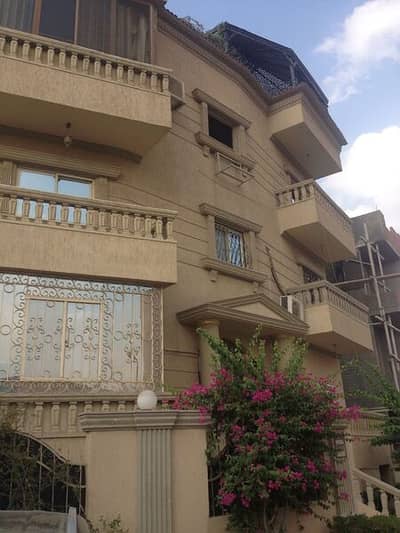 Full Roof for Sale in First District Third Area Behind Cairo English School