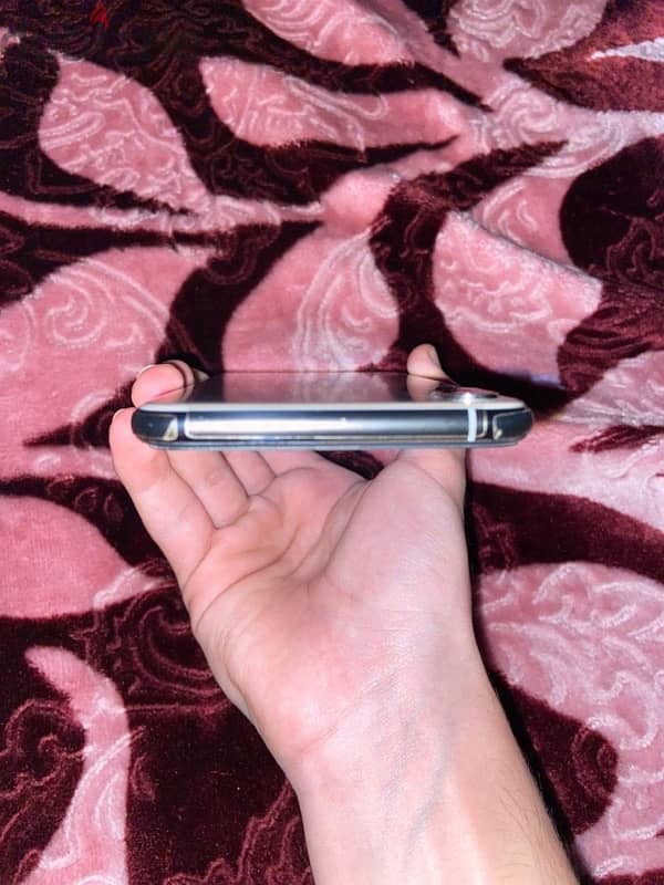 XS MAX 5