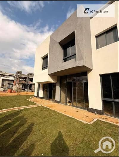 Villa For Sale With Installments In Compound City Gate Qatari Diar New ...