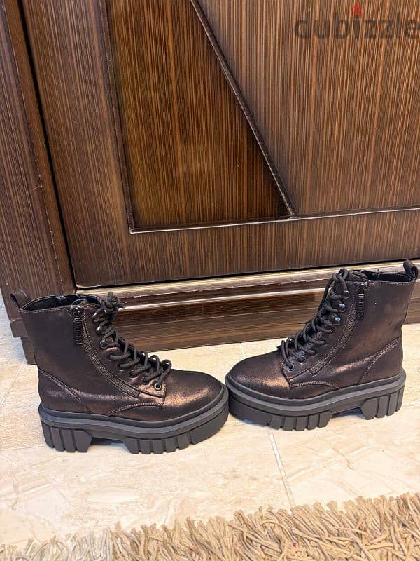 شوز guess جديده 1