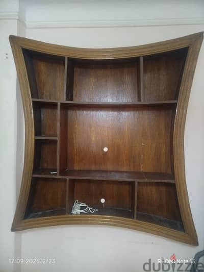 مكتبه شاشات تليفزيون