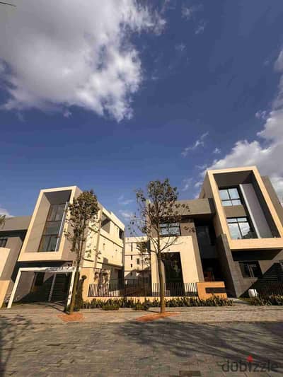 Twin House Villa for sale, immediate delivery with a small booking payment and in installments over 6 years