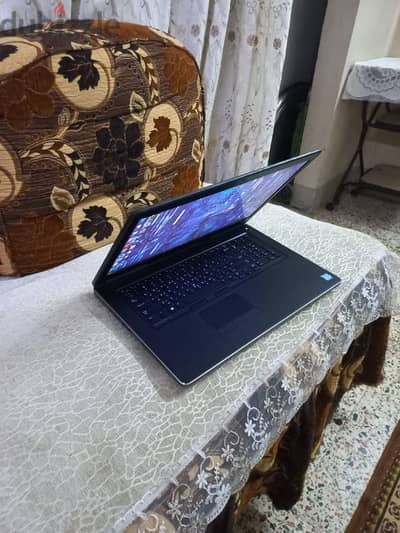 dell precision 7710 vga 8 جيجا فعلي