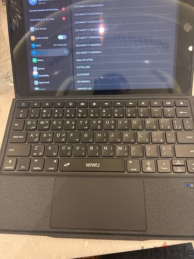 iPad 9th Gen 64GB + Bluetooth Keyboard + Box – Excellent Condition