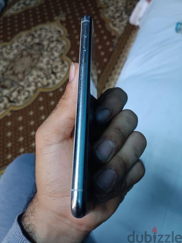 iPhone 11 Pro Max 2