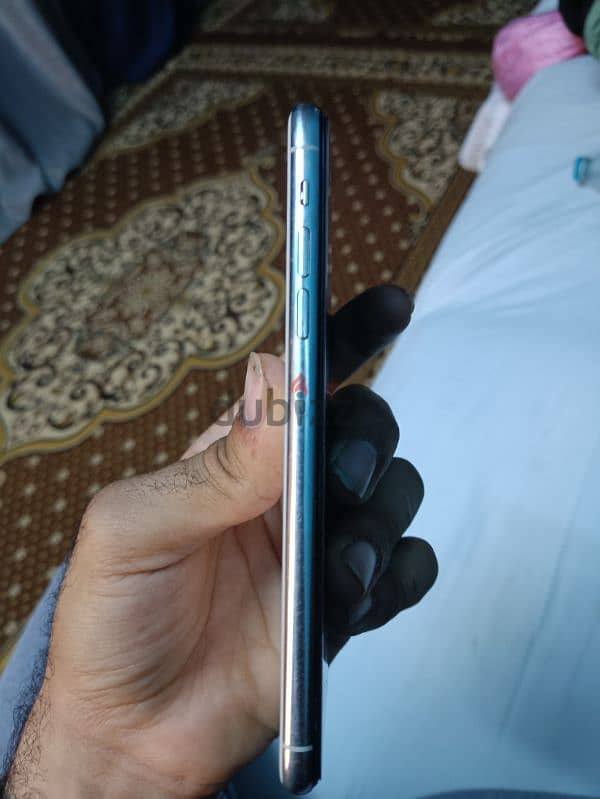 iPhone 11 Pro Max 3