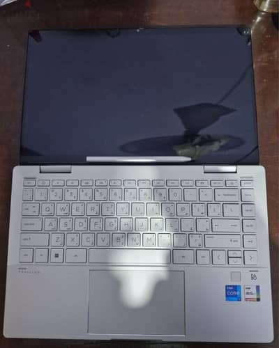 HP pavilion x360 (2-in-1), i7 12th gen, 16gb ram