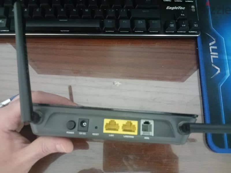 Netgear router D1500 6
