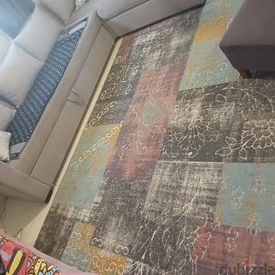 ٢سجاده مقاس٢فى٣ بحاله جديده استخدام ٥شهورمن عالم السجاد سعر ا٣٠٠٠ للوا