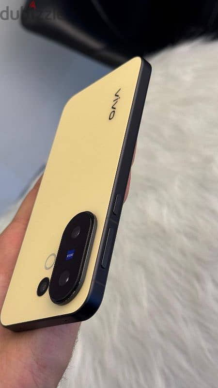 vivo x200 fe 4