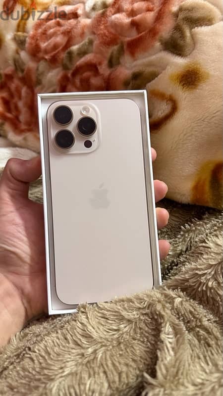 iPhone 16 Pro Max 256 (Esim) 1