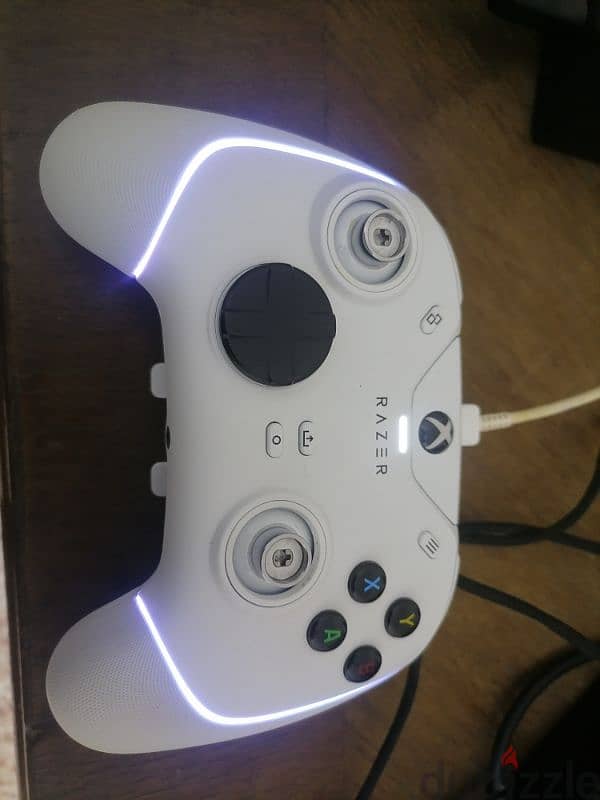 controller razer wolverine 2 1