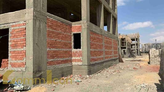 استديو لقطه بخصم مميز امام هايد بارك و بالقرب من الجامعه الامريكيه التسعين الجنوبي التجمع الخامس