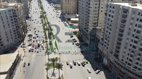 فرصه استثمار مميزه استلام فوري بجوار كافور ستي لايت