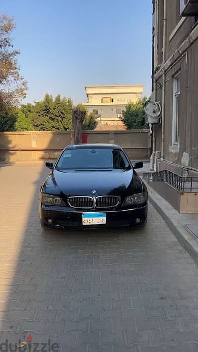 BMW 740 2007