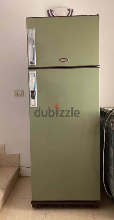 ثلاجة كريازى