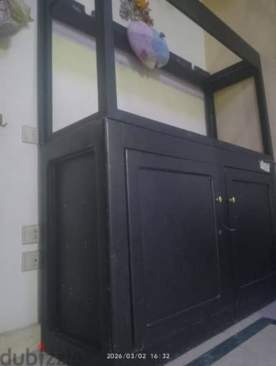 حوض سمك ضخم زجاج ١٠ مللي