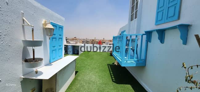 بنتهاوس للإيجار 250م فيو على حمام السباحة ولاند سكيب في ماونتن فيو لوكيشن مميز ب التجمع الخامس – Mountain View ERK