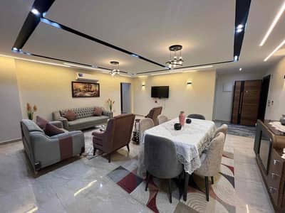 شقة مفروشة للايجار فرش فندقي  – كمباوند الخمايل، الشيخ زايد Apartment For Rent Fully furnished Compound El Khamayel El Sheikh Zayed