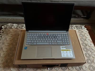 Asus vivobook 15