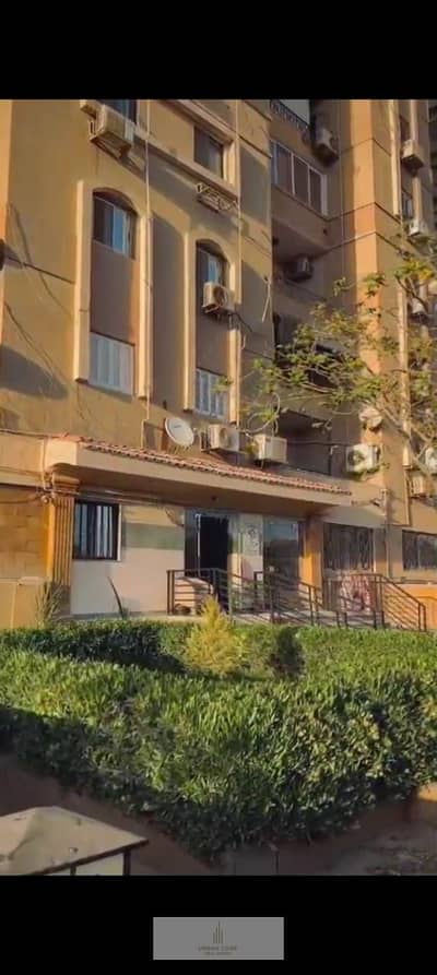 فرصة مميزة لهواة الروف والمساحات المفتوحة لمحبي الخصوصية