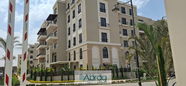 شقة 3 غرف  ريسيل للبيع فليدج ويست درة الشيخ زايد متشطبة بالتكيفات استلام سنة
