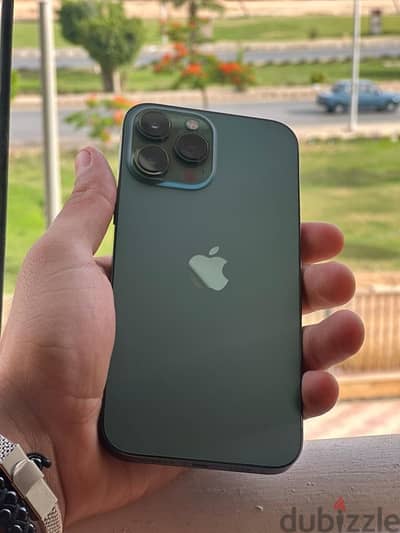 iPhone 13 Pro Max معاه الكرتونه مش مغير حاجه وتربوف