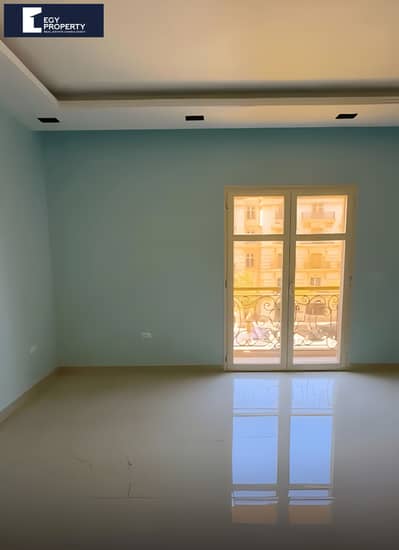 Ready to move Apartment for sale Fully Finished in Hyde park - New Cairo