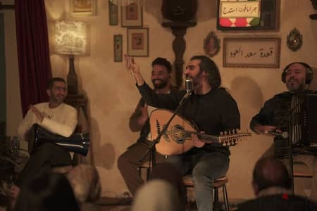 تخت شرقي للعزومات داخل القاهره الجديده