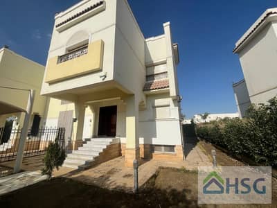 فيلا للبيع كمبوند - ليك دريم - 6 اكتوبر مساحه 424 - علي الوحات دقائق من مول مصر