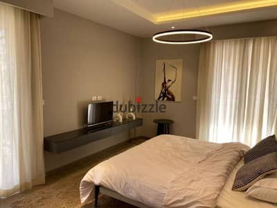 شقه للبيع ارضي بجاردن استلم فوري بحرى 3 غرف نوم كمبوند فيلدج ويست village west