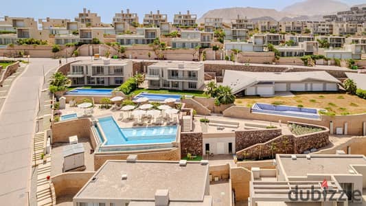 شاليه متشطب بالكامل استلام فوري  للبيع في IL Monte Galala Towers – البحر الأحمر – بسعر أول طرح